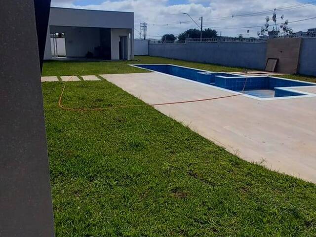 Casa para Venda em São José dos Campos - 4